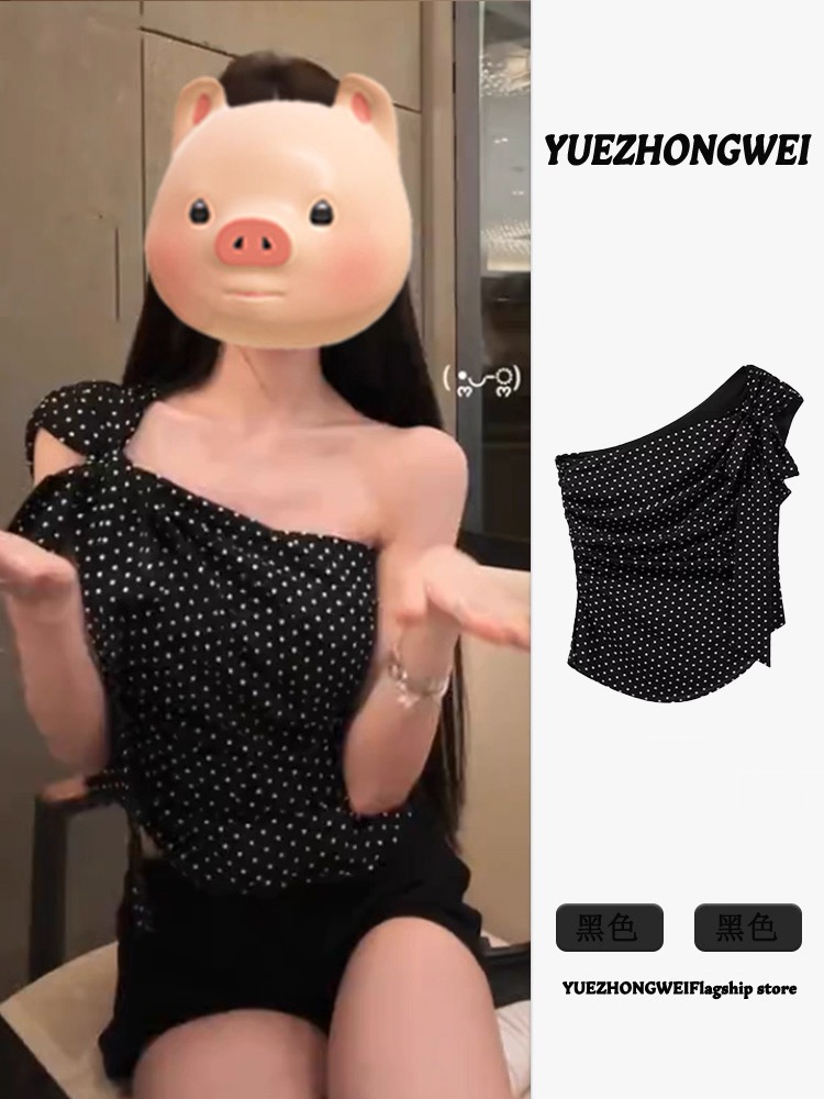 비스듬한 어깨 불규칙 쇼트 스타일 맨위 여성