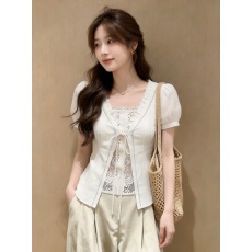 批发假两件蕾丝花边<b class='q'>衬衫</b>上衣女