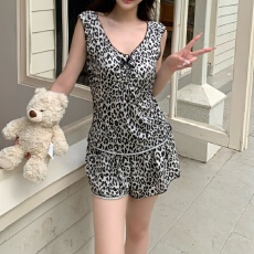 批发实拍~夏季<b class='q'>新款</b>豹纹小飞边睡裙睡衣女简约韩版ins家居服套装