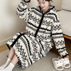 批发实拍~冬季新款米粒绒复古条纹碎花连帽睡裙女韩版ins家居服睡袍