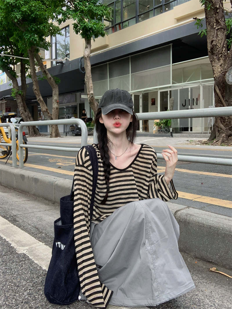 실사 정가 디자인 센스 스트라이프 루즈핏 느긋한 다용도 긴팔 자외선 차단 티셔츠 맨위