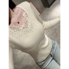 批发烫钻蕾丝拼接V领毛针织衫女2025冬季新款修身显瘦<b class='q'>打底</b>衫短款上衣