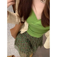 批发<b class='q'>泰国</b>绝美绿色V领针织小吊带背心女夏性感辣妹外穿冰丝无袖小上衣