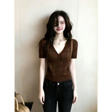批发IDIQ美拉德穿搭棕色针织短袖T恤女春季内搭打底衫修身上衣小个子