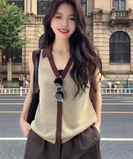 올해 인기 ~ 중 폭발 여성 의류 여름 2026 새로운 배색 패치워크 홀로우 아웃 반 개방 칼라 외국 가스 조끼 맨위