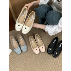 批发法式配<b class='q'>裙</b>子平底单鞋女2025新款浅口小香风金属扣温柔<b class='q'>芭蕾舞</b>鞋瓢鞋