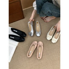 批发法式平底浅口芭蕾舞小香风单鞋女鞋子2025<b class='q'>夏</b>季新款蝴蝶结船鞋