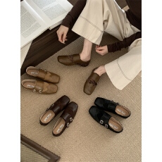 批发平底<b class='q'>英伦</b>复古雕花小皮鞋女百搭方头布洛克乐福鞋单鞋豹纹玛丽珍鞋