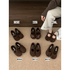 批发<b class='q'>复古</b>时尚圆头皮带扣甜酷单鞋女2025秋季新款芭蕾韩版玛丽珍豆豆鞋