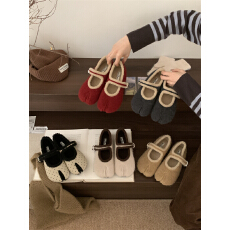 复古红色一脚蹬平底毛毛鞋女外穿秋冬保暖加绒豆豆鞋分趾猪蹄棉鞋