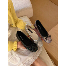 批发法式<b class='q'>复古</b>闪闪低跟单鞋2026新款晚晚风仙女蝴蝶结奶奶鞋配裙子瓢鞋