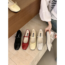 批发平底<b class='q'>复古</b>温柔玛丽珍单鞋仙女鞋子春秋2026年新款蝴蝶结红色晚晚鞋