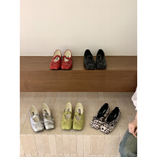 批发法式松紧带软平底芭蕾舞玛丽珍鞋女2026新款白色气质浅口单鞋