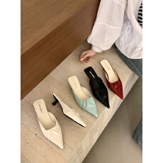 批发包头半拖鞋女夏外穿细跟时尚懒人拖2026新款软皮尖头中跟穆勒拖鞋