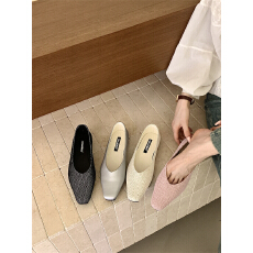 批发法式小众满天星水钻单鞋女2026新款方头浅口<b class='q'>复古</b>银色奶奶鞋通勤鞋