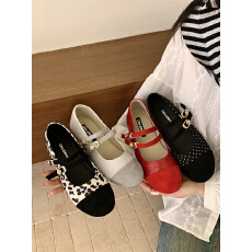 批发<b class='q'>复古</b>法式小众豹纹玛丽珍鞋女单鞋2026新款浅口晚晚风芭蕾舞奶奶鞋