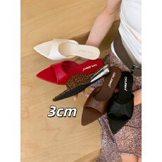 批发2026新款尖头坡跟拖鞋女凉鞋夏季凉拖一字拖女鞋子小众设计跟鞋