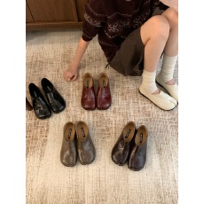 批发平底分趾猪蹄鞋单鞋女鞋子2026春<b class='q'>秋</b>季马蹄猪脚鞋一脚蹬黑色小皮鞋
