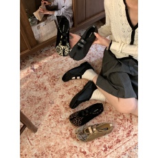 批发2026早秋新品复古分趾芭蕾舞鞋女韩系松紧带平底百搭浅口透气单鞋