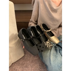 批发法式呢子波点方头粗跟单鞋女鞋子2026秋季配裙子玛丽珍<b class='q'>通勤</b>晚晚鞋