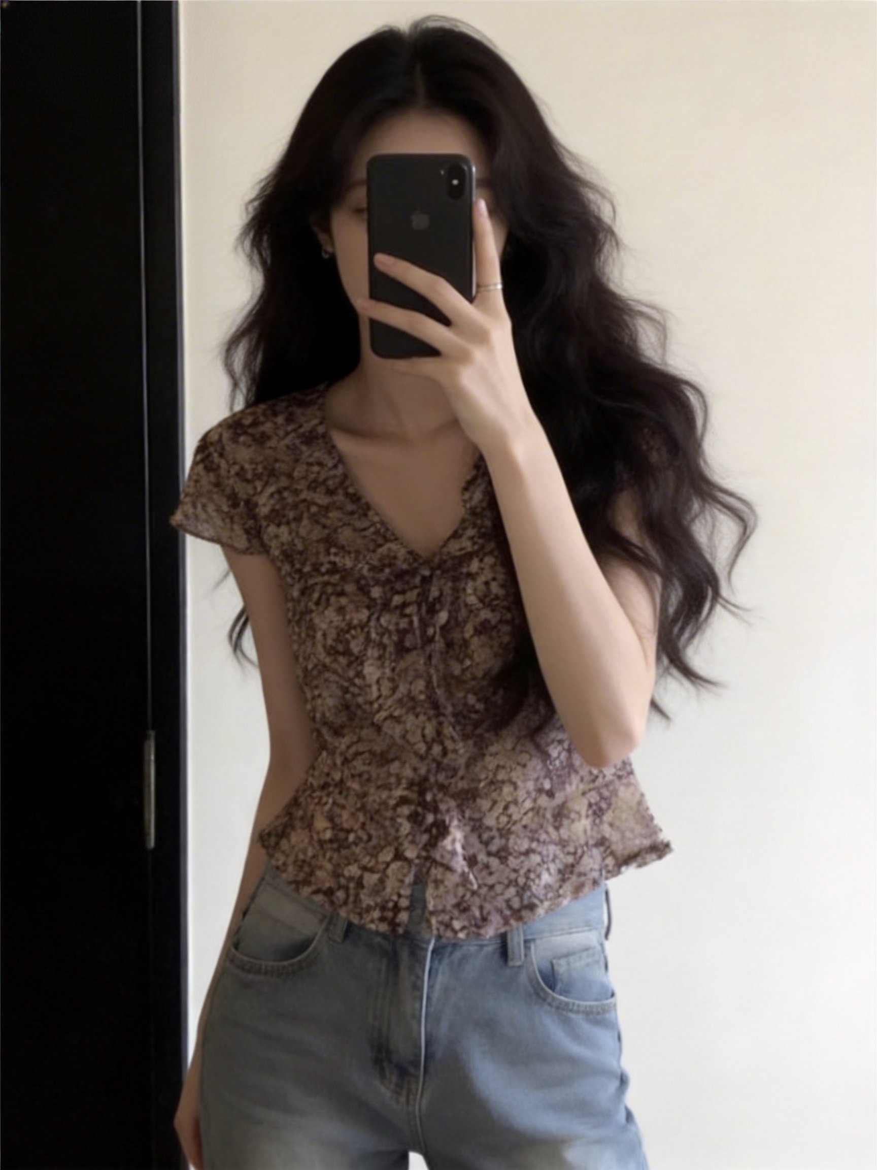 프랑스식 Chic 꽃무늬 V넥 반팔 여성 셔츠 여름 고유 한 절묘한 쉬폰 작은 셔츠 슬림해 보이는 루즈핏 맨위 얇은