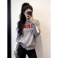 批发巨好看字母印花灰色拼接上衣女2026早<b class='q'>时尚</b>宽松百搭气质质感<b class='q'>打底衫</b>