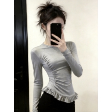 批发韩系灰色<b class='q'>长袖</b>正肩t恤打底衫女早春木耳边不规则内搭掐腰短款上衣