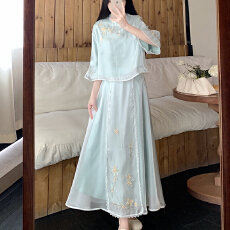 批发大码<b class='q'>女装</b>2026夏季新款新中式改良盘扣国风刺绣上衣+半身裙两件套