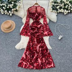 批发<b class='q'>欧美</b>别致设计气质系扣立领长袖<b class='q'>连衣裙</b>女秋季褶皱收腰显瘦鱼尾长裙