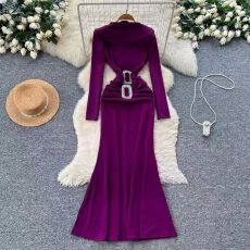 批发欧美时尚小众<b class='q'>名媛</b>高级感金属扣褶皱收腰修身显瘦气质长袖<b class='q'>连衣裙</b>女