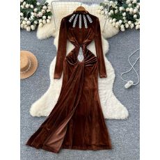 批发小众轻奢名媛<b class='q'>礼服</b>女<b class='q'>欧美</b>时尚重工镶钻褶皱收腰显瘦丝绒飘带连衣裙