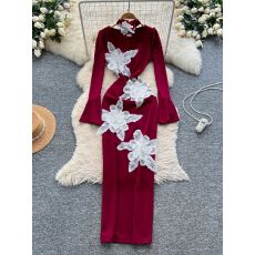 批发轻奢优雅重工亮片立体花朵方领喇叭袖收腰连衣裙女<b class='q'>欧美</b>高级感<b class='q'>礼服</b>