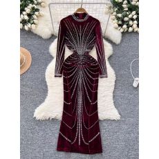 批发高端名媛长款<b class='q'>礼服</b>女晚宴派对连衣裙时尚重工烫钻修身显瘦丝绒<b class='q'>长裙</b>