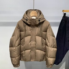 批发轻薄羽绒服男士冬季加厚2025新款今年流行爆款高级感短款工装外套