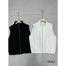 批发春夏季新款拉链立领短款工装马甲男女款叠穿无袖坎肩背心<b class='q'>潮</b>牌外套