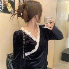 批发<b class='q'>韩国</b>绒 原版质量】V领丝绒<b class='q'>蕾丝</b>衫女冬新款修身短款长袖打底衫上衣