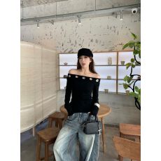 批发<b class='q'>欧美</b>纯欲小众镂空一字领白色长袖<b class='q'>t</b><b class='q'>恤</b><b class='q'>女</b>甜酷辣妹修身露肩打底上衣