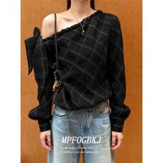 批发法式复古格纹斜肩长袖<b class='q'>衬衫</b>女早秋季小众慵懒风<b class='q'>宽松</b>露肩上衣