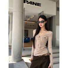 批发德绒 设计感长袖t恤秋季新款百搭独特修身显瘦内搭打底衫短款上衣