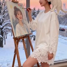 批发2026冬女时尚高级感气质蕾丝拼接长袖中长款上衣打底衫衬衫潮