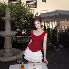 批发初夏绝美<b class='q'>套装</b>红色小飞袖波点衬衣荷叶边上衣