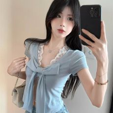 260克随心裁纯欲蓝色短袖T恤女夏季性感蕾丝V领镂空修身短款上衣