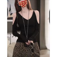 批发莫代尔性感辣妹设计感露肩<b class='q'>长</b>袖<b class='q'>T</b><b class='q'>恤</b>女春V领显瘦通勤风镂空别致上衣