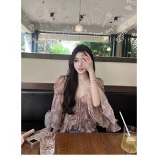 批发法式碎花不规则雪纺<b class='q'>喇叭袖</b>衬衫女夏季绝美气质收腰设计感纯欲上衣