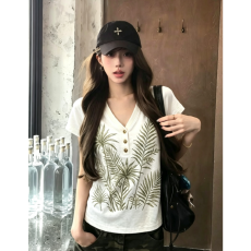 批发【40支210克精梳棉】韩版植物印花短袖t恤女春夏新款显瘦<b class='q'>时尚</b>上衣