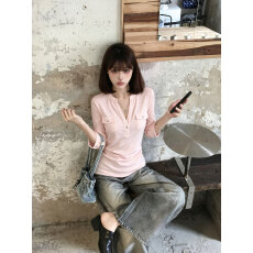 批发<b class='q'>莫代尔</b>人棉美式新款辣妹豹纹蝴蝶结系带<b class='q'>T</b><b class='q'>恤</b>女早秋设计感修身露肩