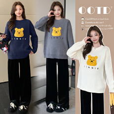 批发实拍孕妇装圆领小熊毛衣秋冬新款慵懒风休闲宽松显瘦<b class='q'>百搭</b>套头上衣