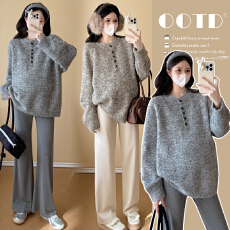 批发实拍2025孕妇装圆领纯色毛衣秋冬新款慵懒风<b class='q'>休闲</b>宽松显瘦百搭上衣