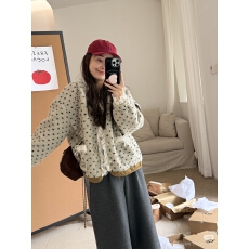 批发<b class='q'>韩国</b>东大门2025秋季<b class='q'>蕾丝</b>边羊羔毛爱心外套