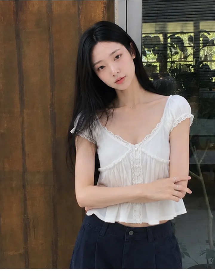 있음 창고 화이트 레이스 레이스 반팔 셔츠 프릴 V넥 거품 소매 셔츠